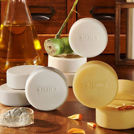 Kiehl’s - Ultra Facial Hydrating Concentrated Cleansing Bar – Image 7