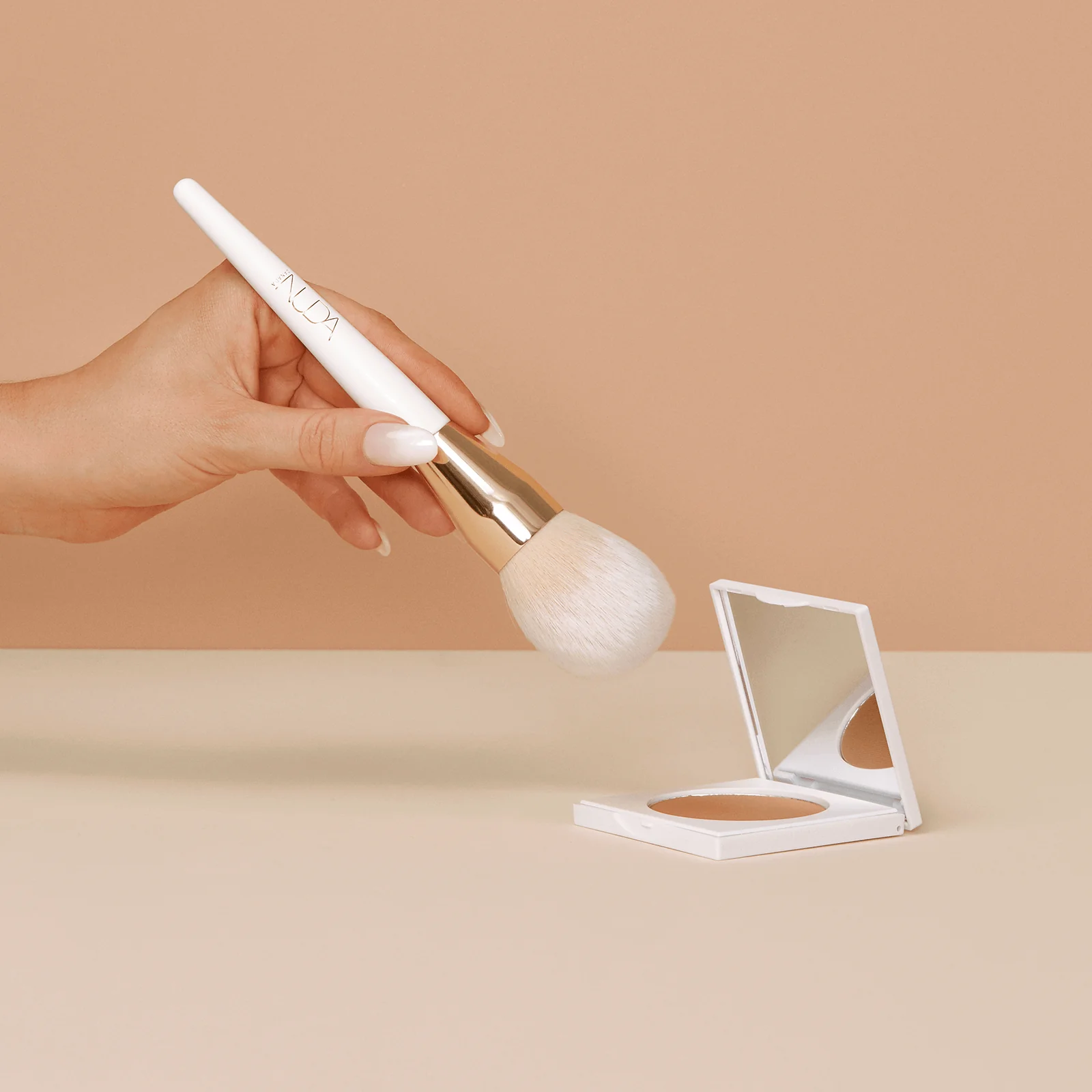 NUDA - Poudre bronzante matifiante 9 ml – Image 2