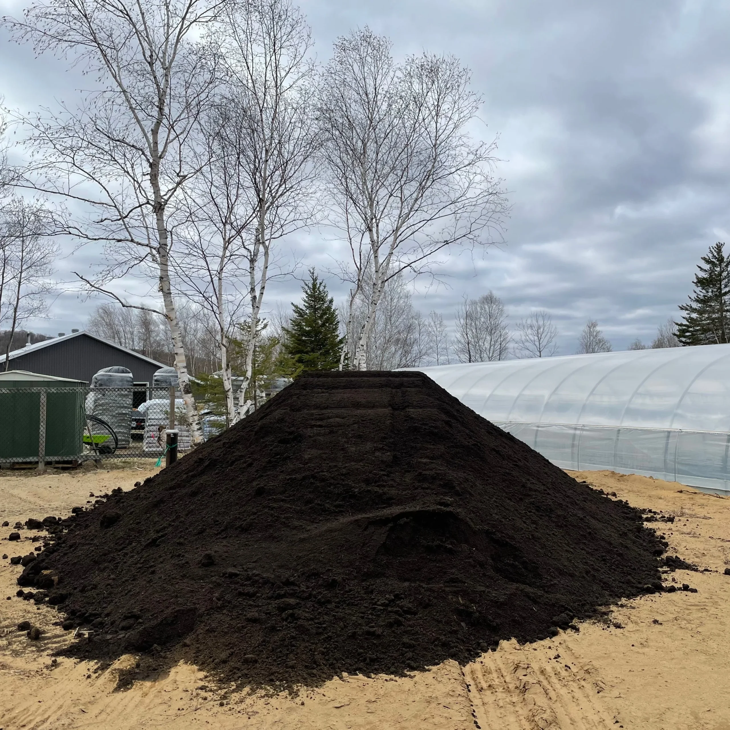 Terre mélange à plantation (jardin, fleur, vivace) en vrac