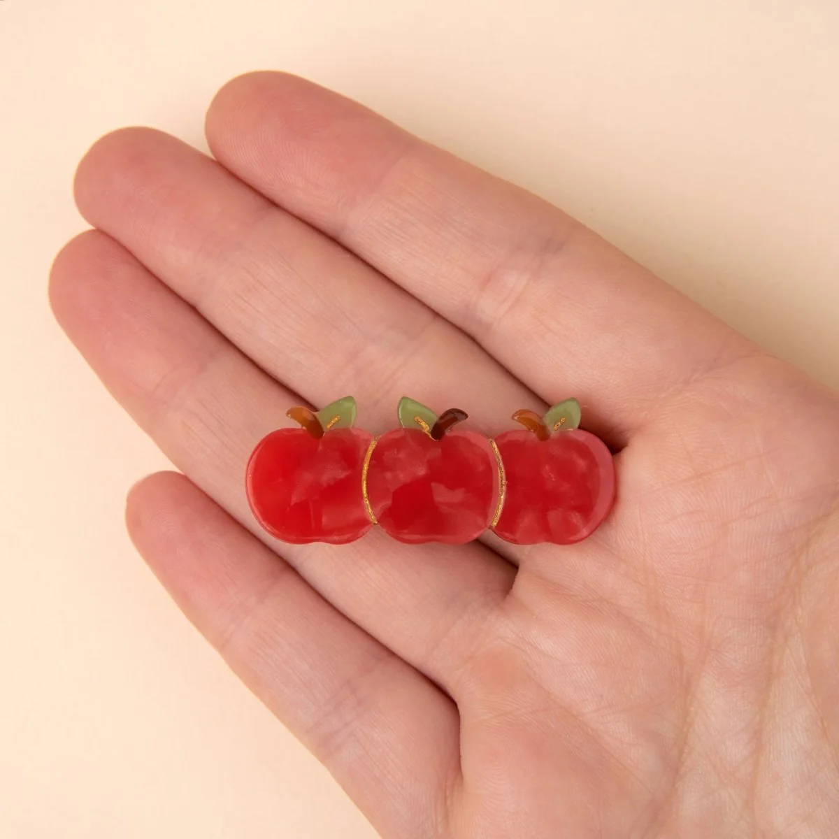 Pince à cheveux pomme – Image 6