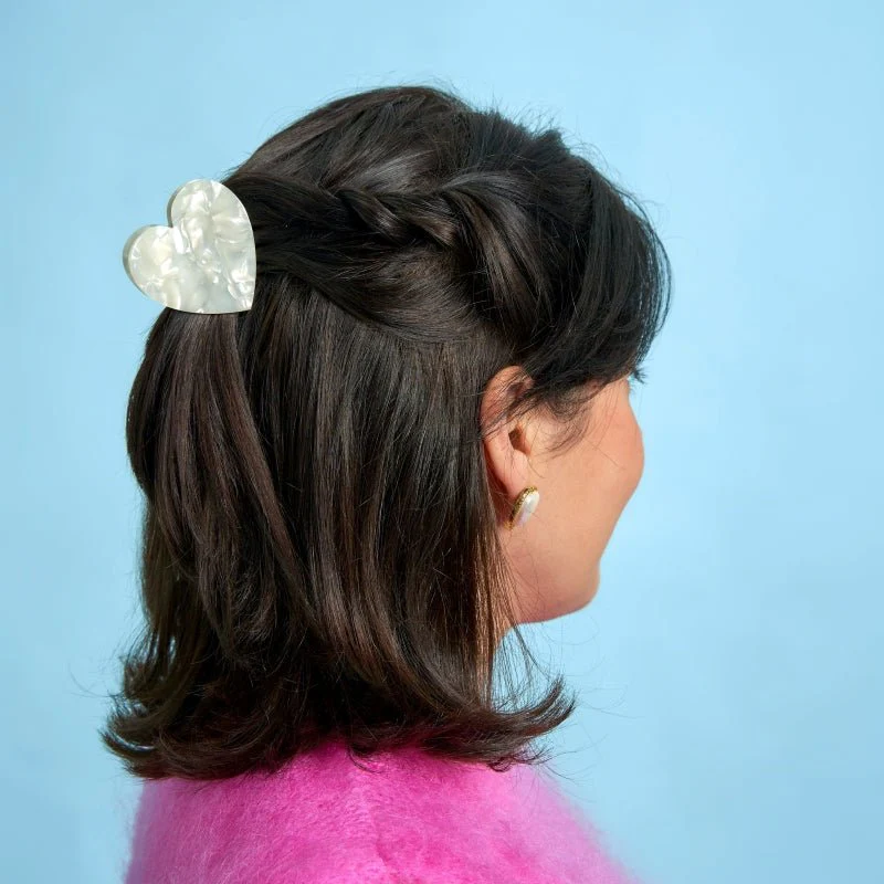 Griffe à cheveux coeur blanc – Image 2