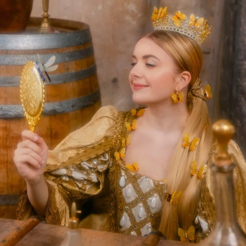 Mini griffe à cheveux papillon jaune – Image 3