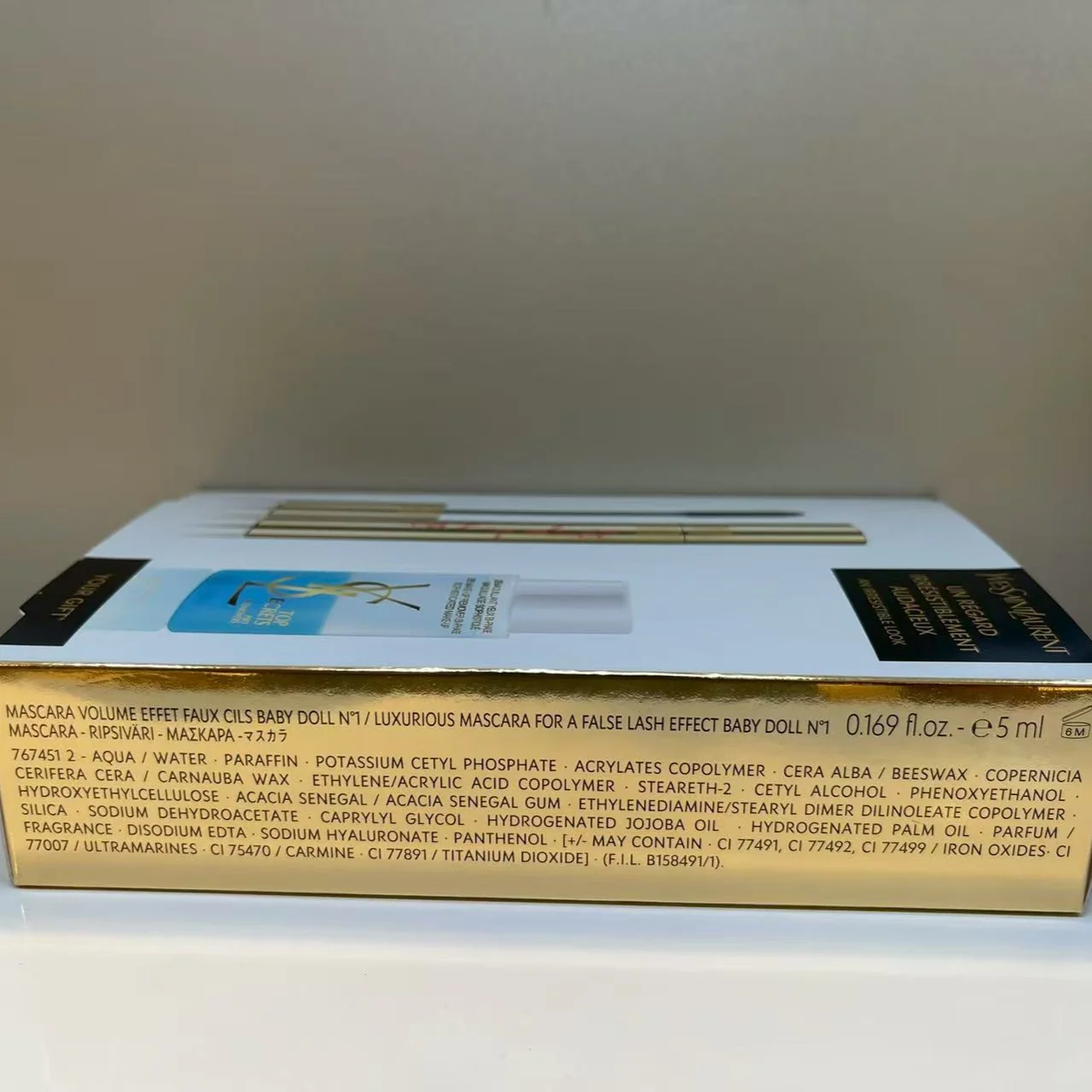Yves Saint Laurent Kit Mascara Baby Doll Couleur 01 Noir – Image 3