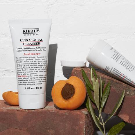 Kiehl’s - Ultra Facial Cleanser – Image 7