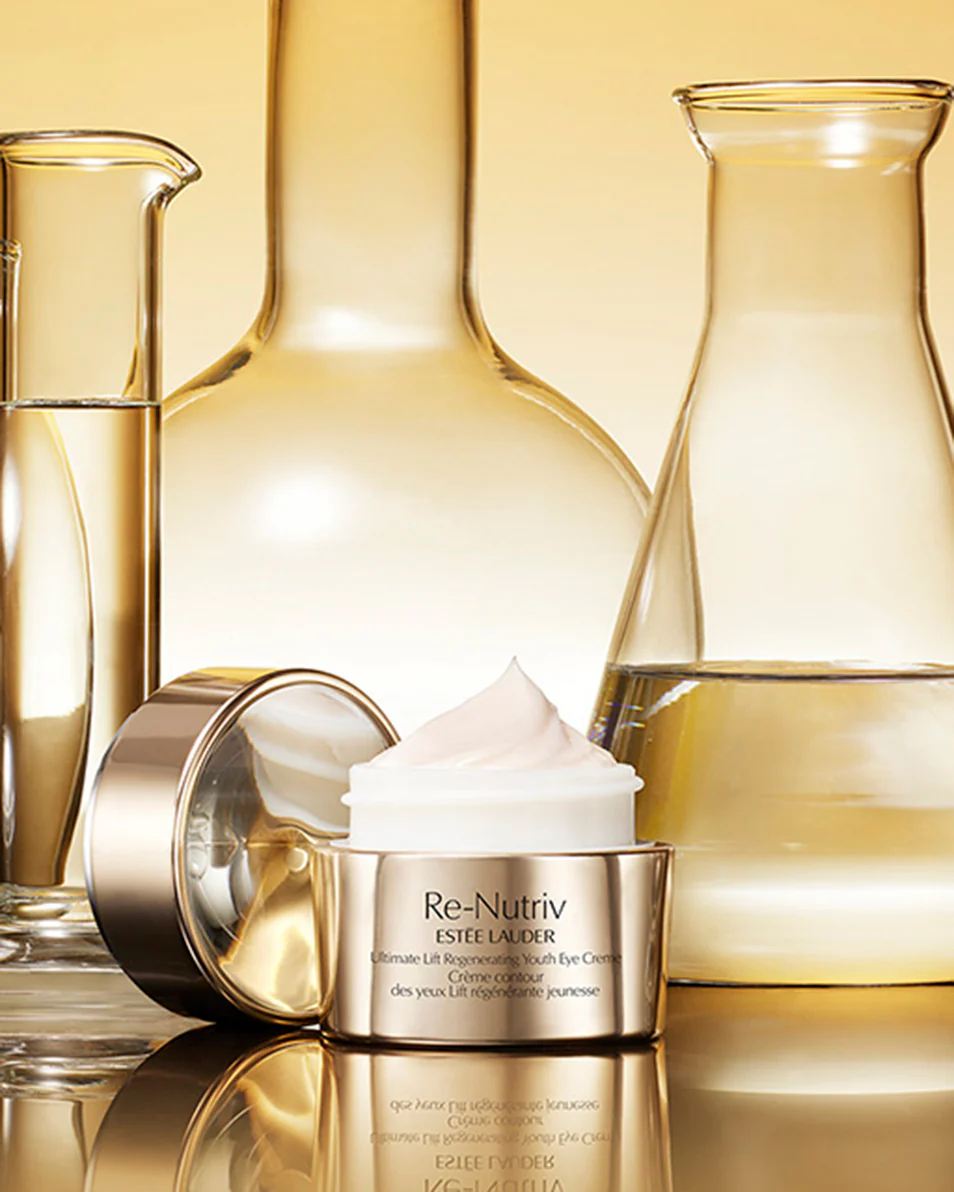 Estée Lauder Re-Nutriv Ultimate Lift - Crème Contour Yeux – Image 3
