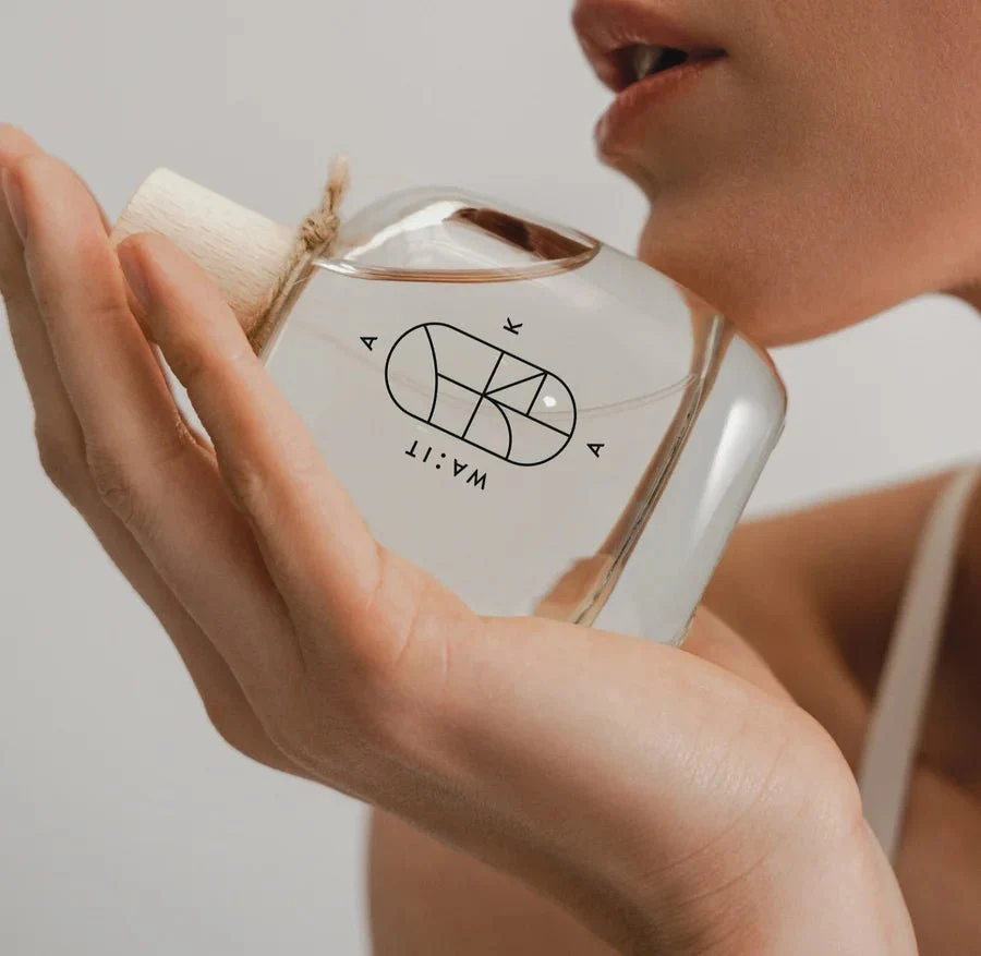 Eau de Parfum AKA – Image 2